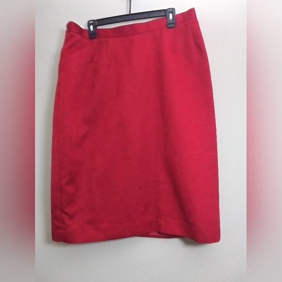 Red 2pc Skirt Suit Set Size 20W - Picture 5 of 9
